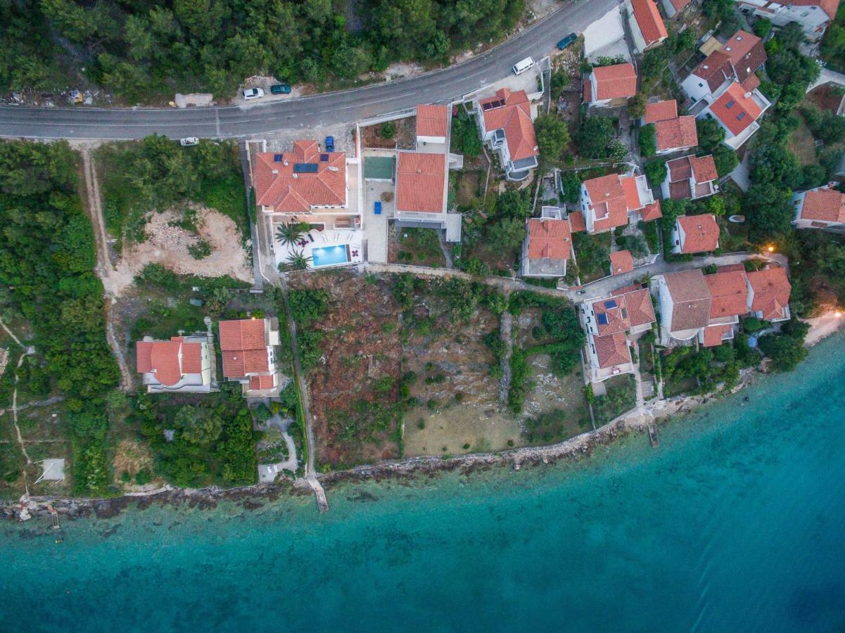 Villa Iz Veli Iz Exterior photo