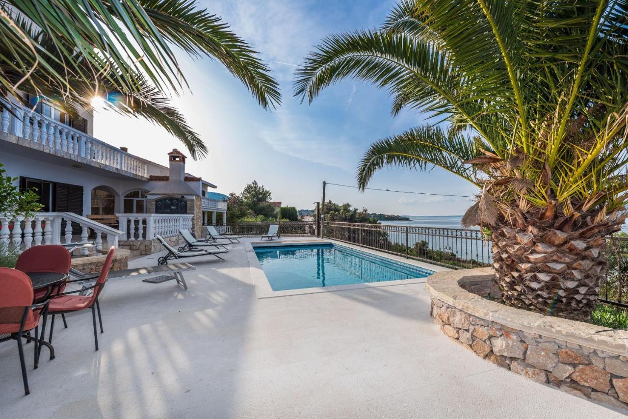 Villa Iz Veli Iz Exterior photo